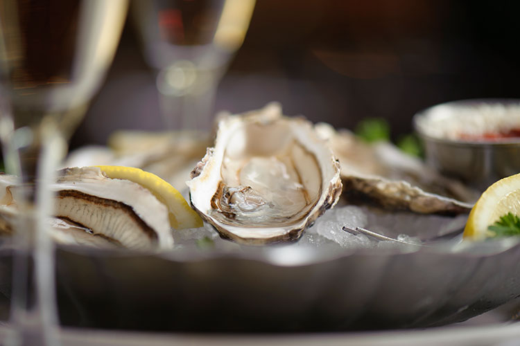 Oysters | Photo: Joe Fortes