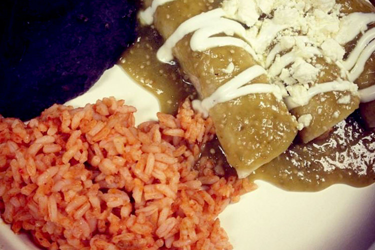 Enchiladas | image courtesy of Pamola Bakery / Instagram 