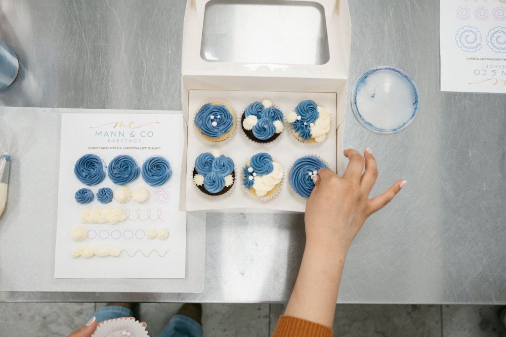 Cupcake Decorating with Jujhar, Netflix Champion