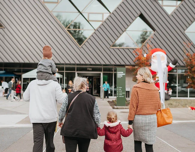 Clayton Holiday Market