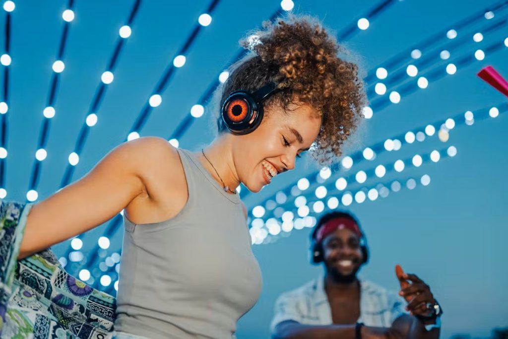 Arc After Dark: Silent Disco & Dinner Series