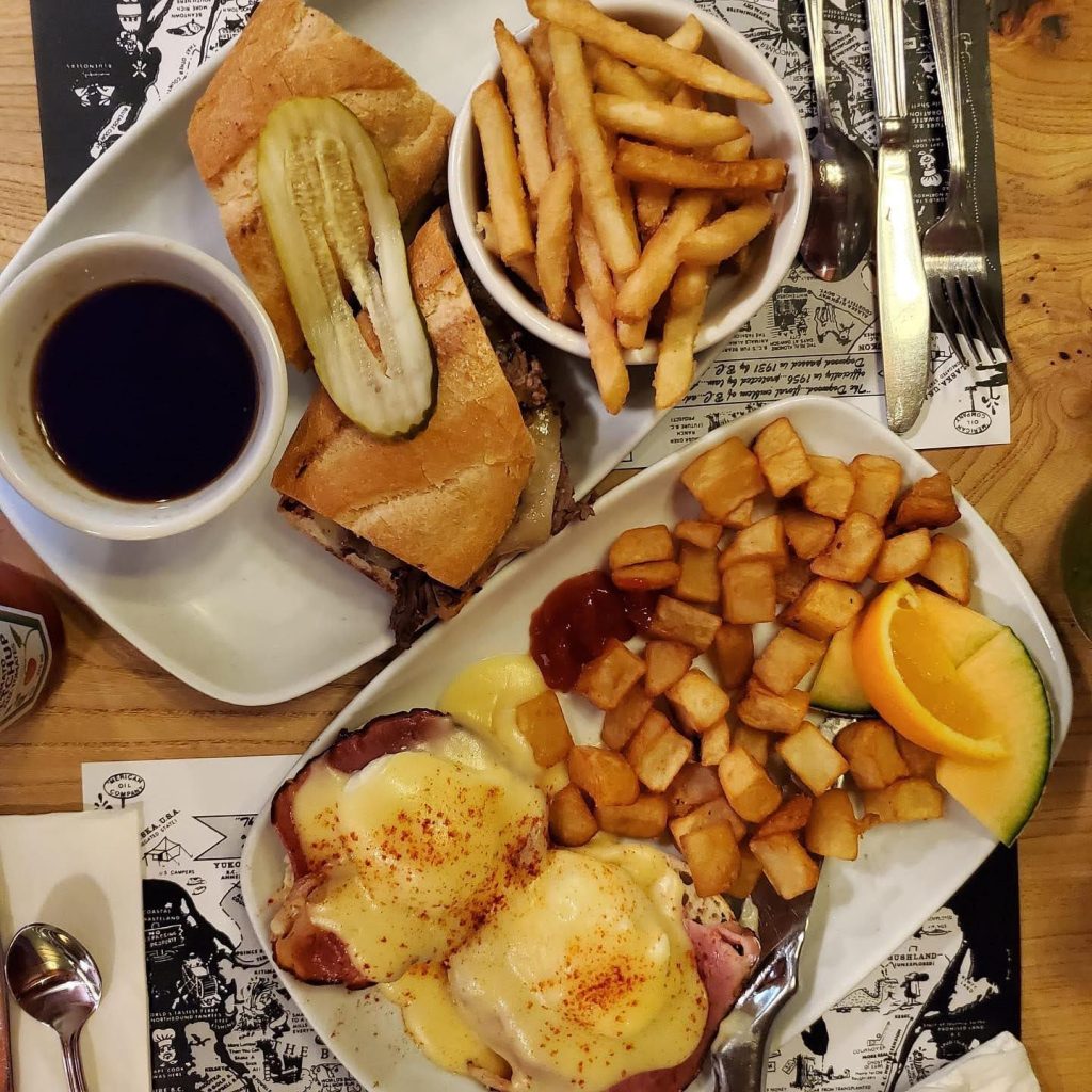Tomahawk Restaurant 